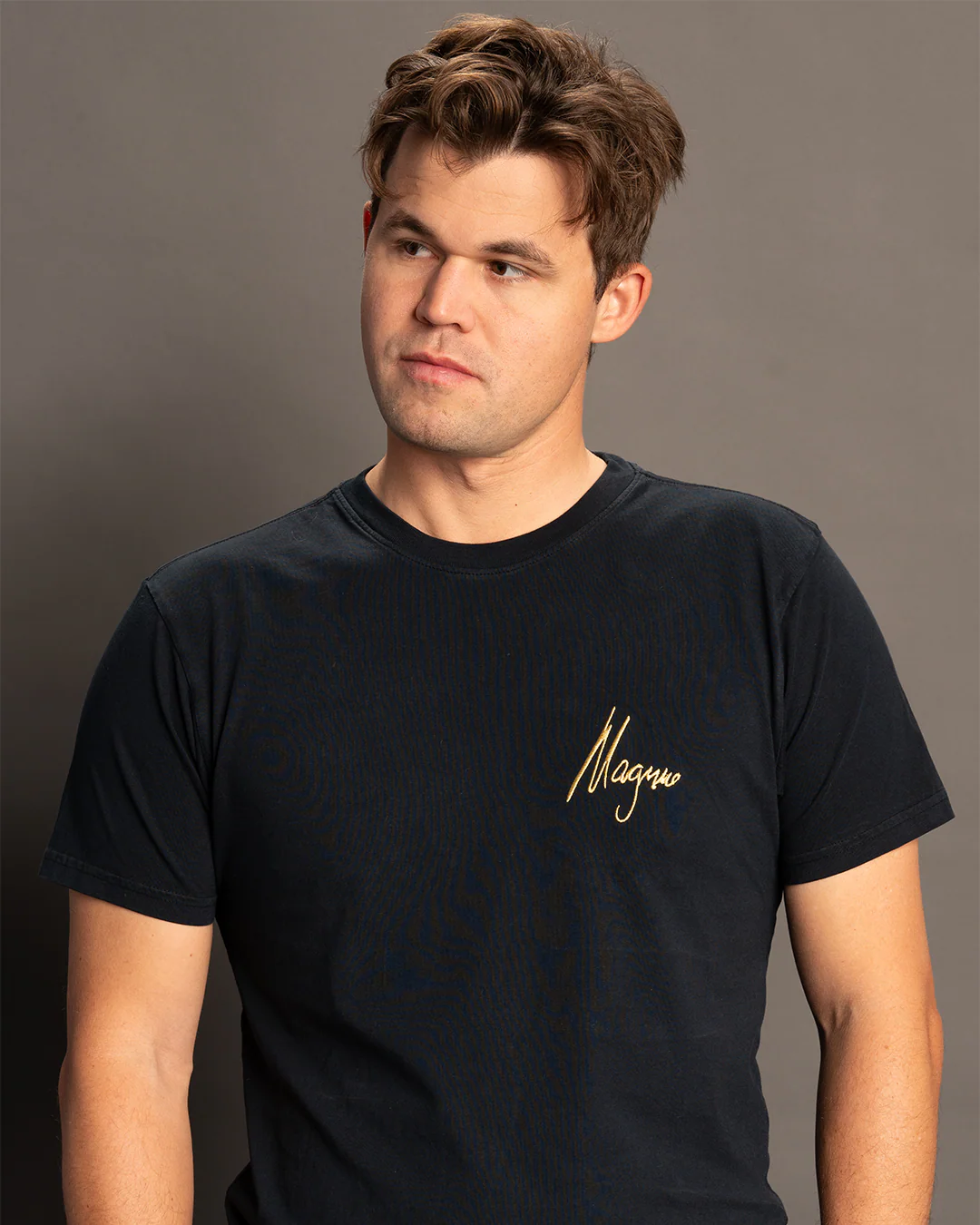 Magnus - Pieces Tee - Navy - Image 3